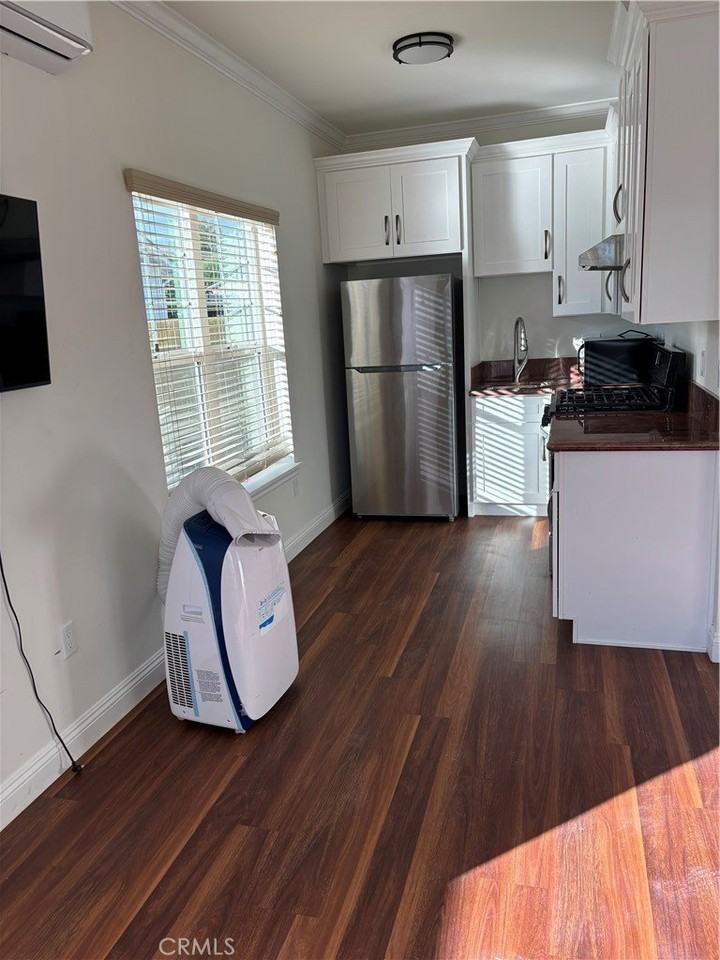 5479 Palo Verde St #A - Photo 6 of 9