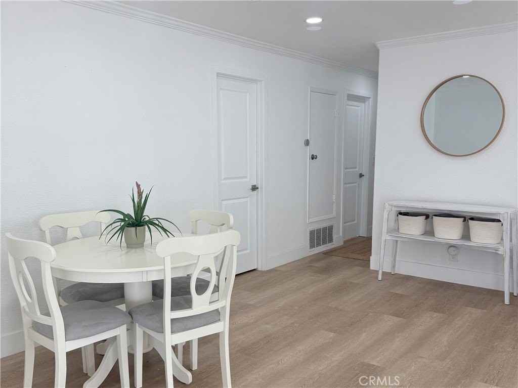 33932 Silver Lantern St #B - Photo 3 of 8