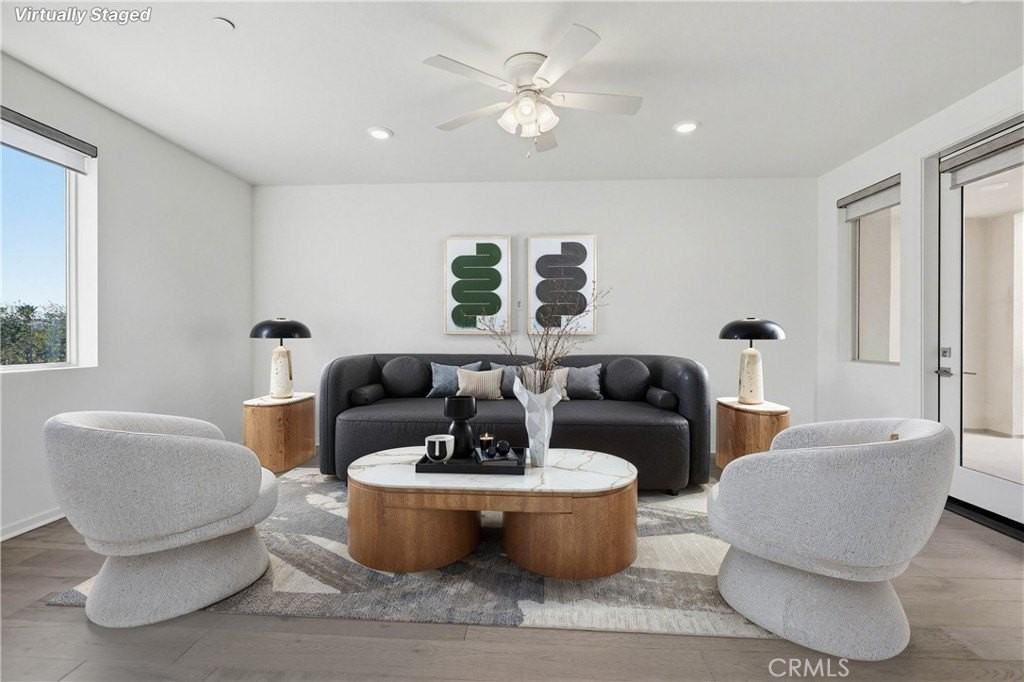 130 Tribeca - Photo 5 of 50