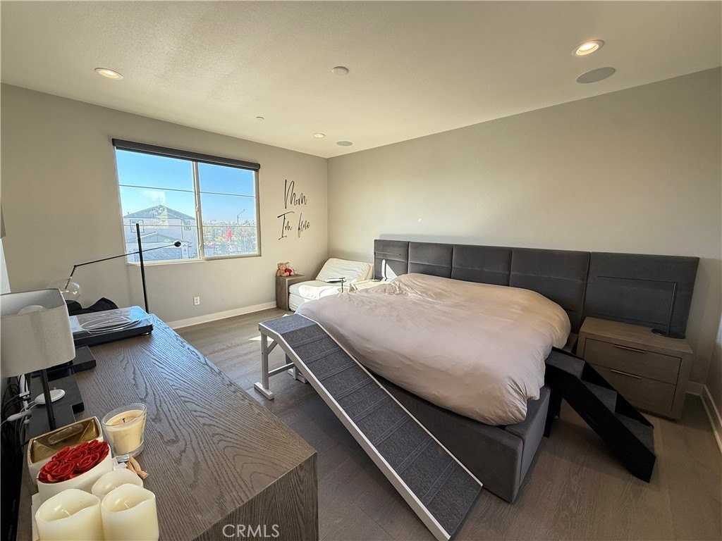 101 Interval - Photo 7 of 20