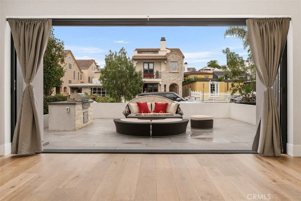 508 Marigold Ave - Photo 6 of 44