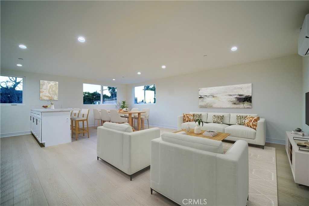 8414 Mckinley Ave - Photo 5 of 18