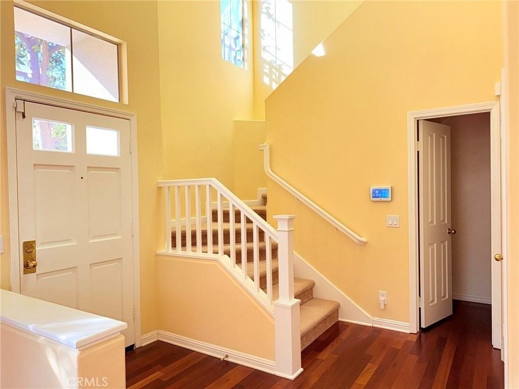 2657 Plumb Dr - Photo 3 of 13