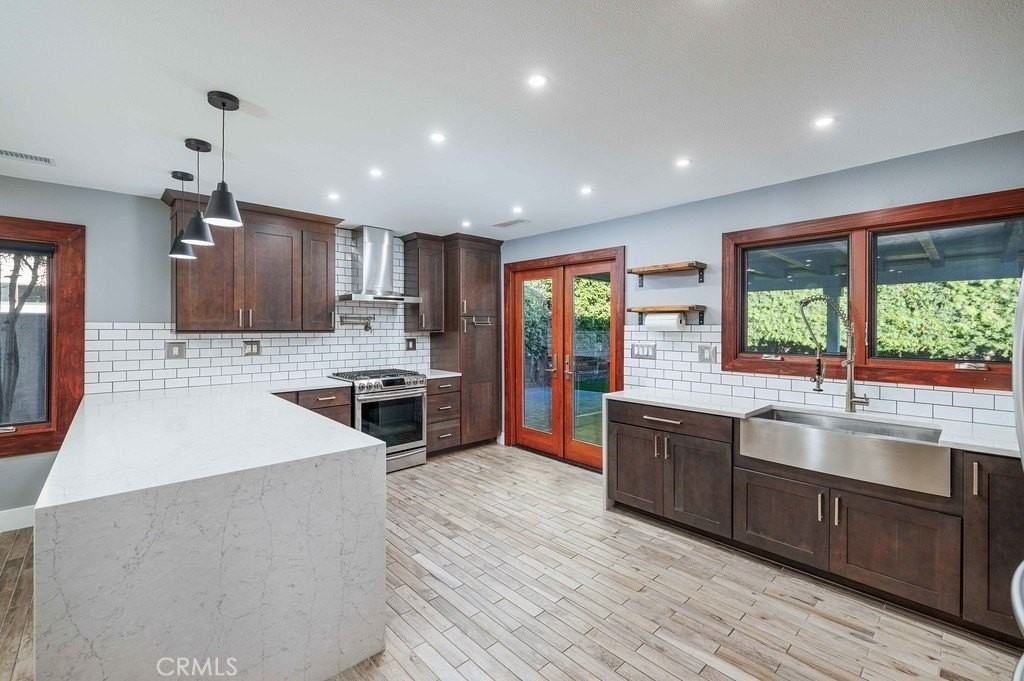 5672 Rich Hill Way - Photo 7 of 22