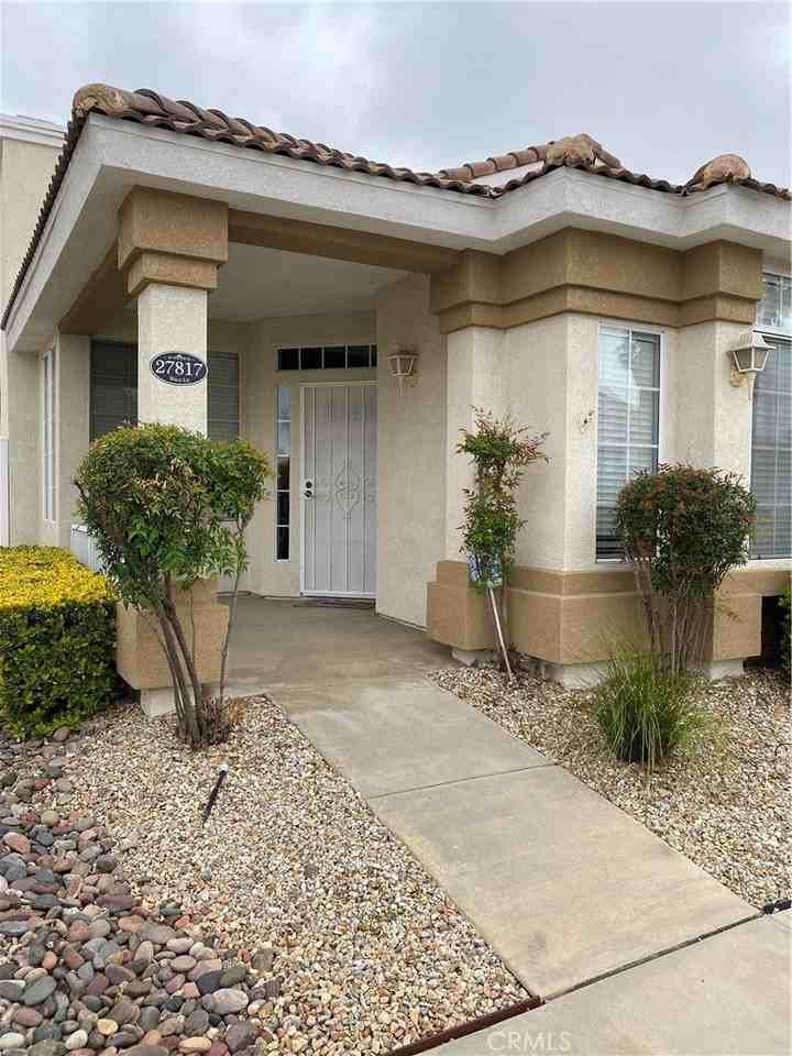 27817 Blaze Ln - Photo 3 of 33