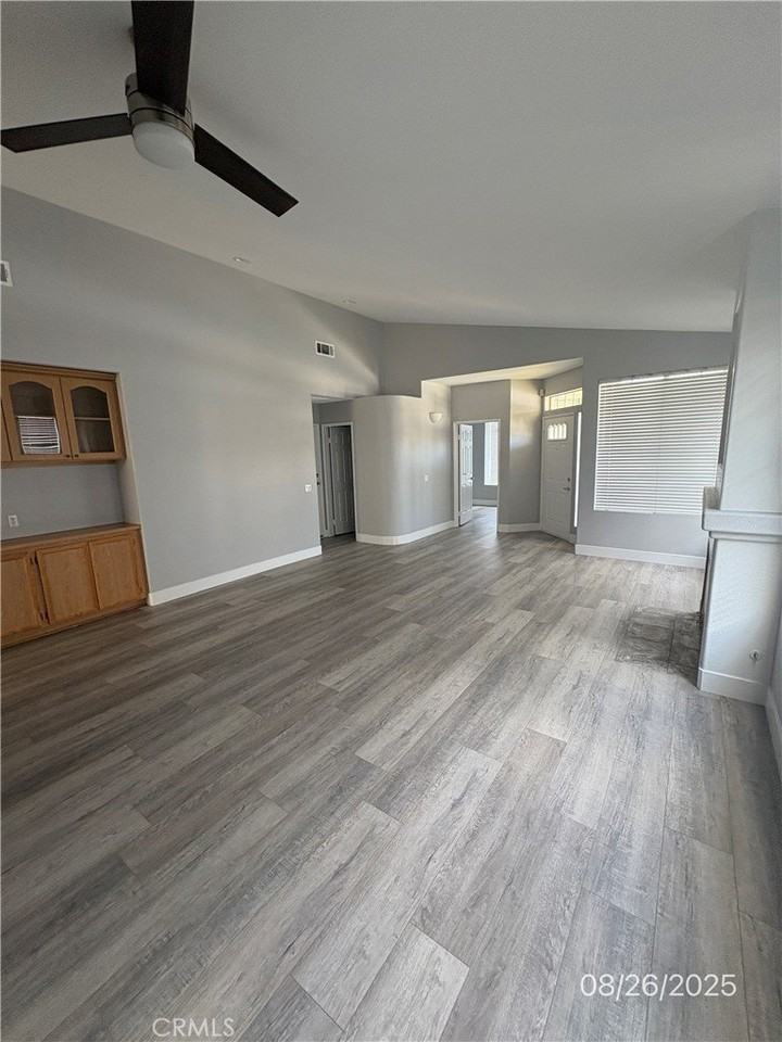 27817 Blaze Ln - Photo 6 of 33