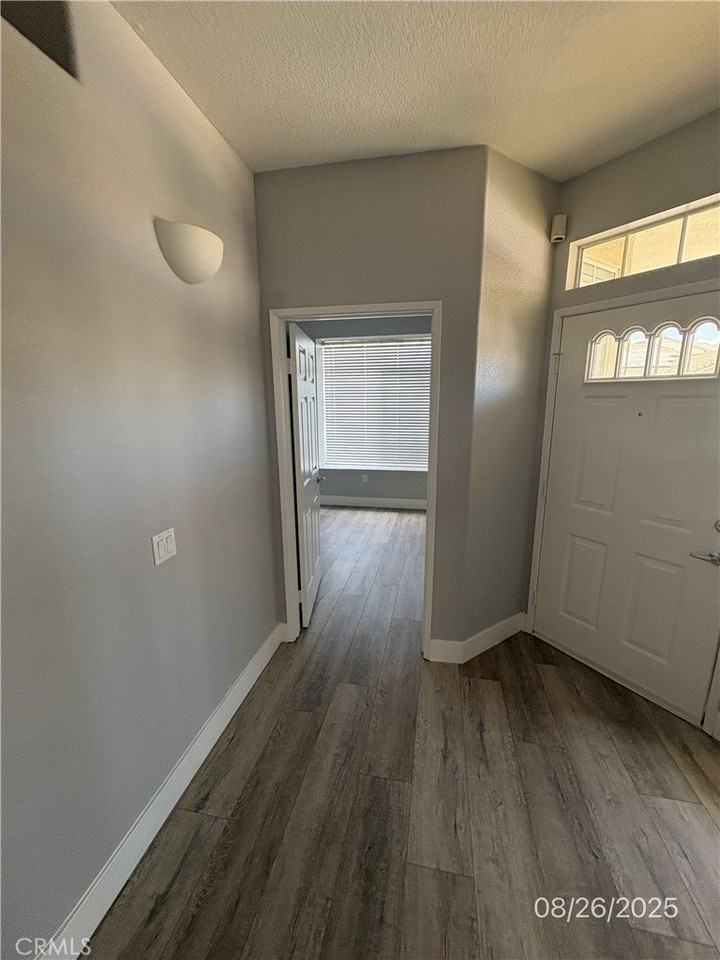 27817 Blaze Ln - Photo 7 of 33