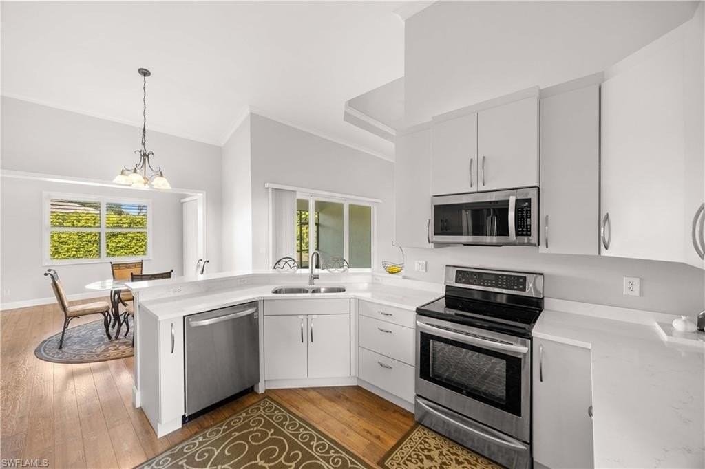 9882 El Greco Cir - Photo 2 of 47