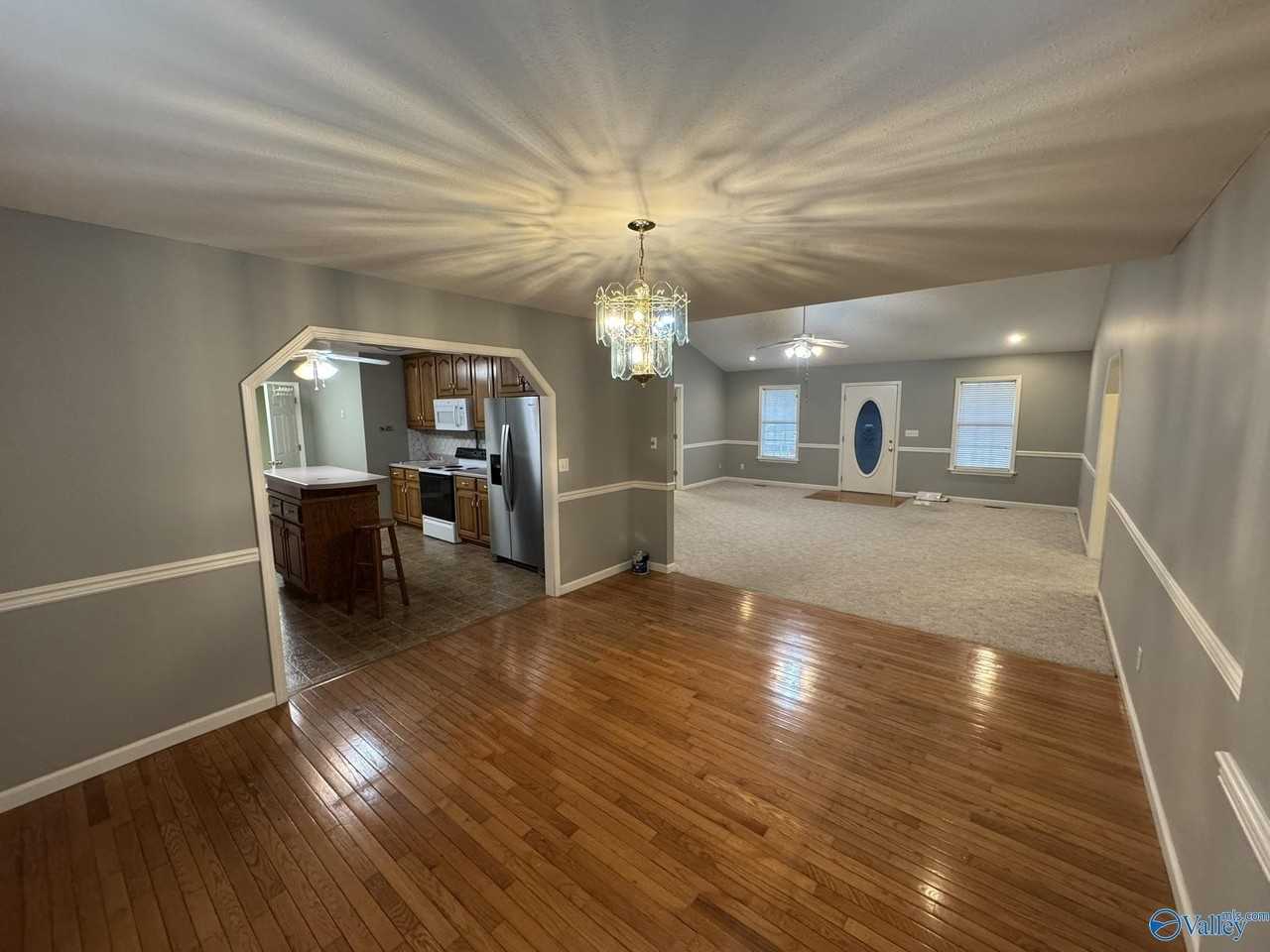 104 Cypress Cir - Photo 3 of 19