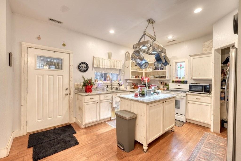 Steelaway Ln - Photo 5 of 27