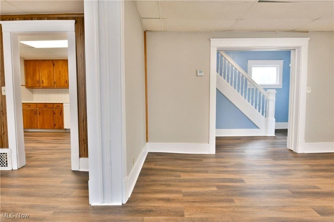 2785 Deforest Rd Se - Photo 7 of 36