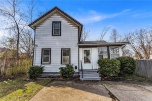 featured image of 786 E 156th St Unit Back #BACK