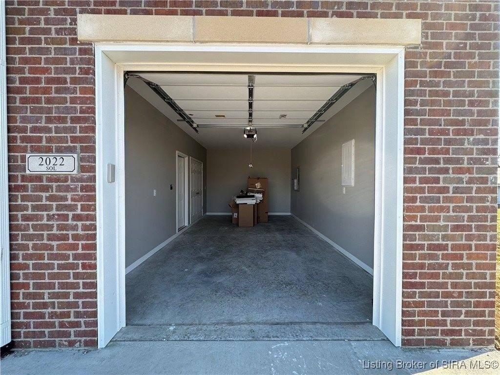 2022 Greentree Blvd - Photo 2 of 36