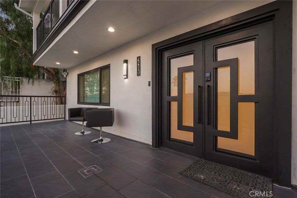 3381 Oakmont View Dr - Photo 5 of 50