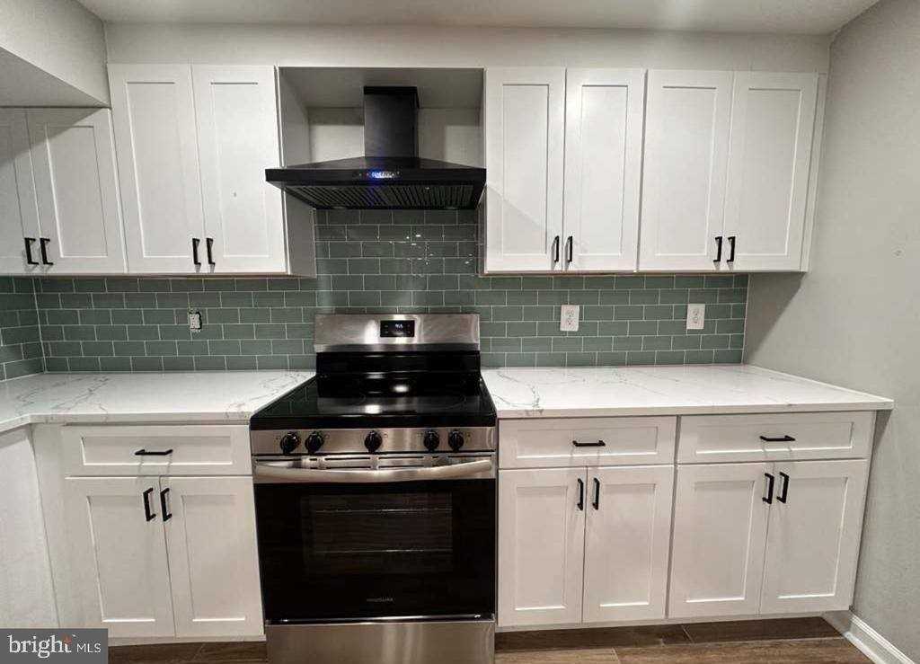 1511 Aragona Blvd - Photo 6 of 15