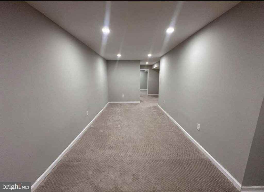 1511 Aragona Blvd - Photo 7 of 15