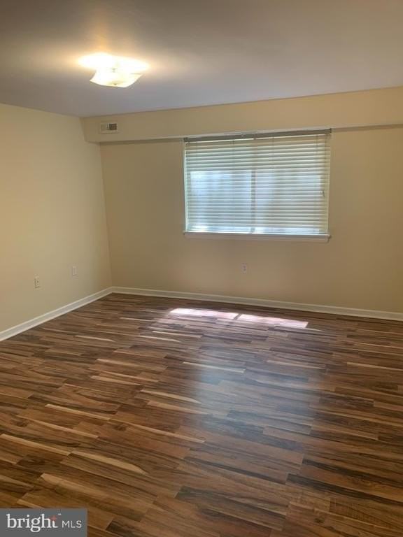 11410 Cherry Hill Rd - Photo 4 of 8