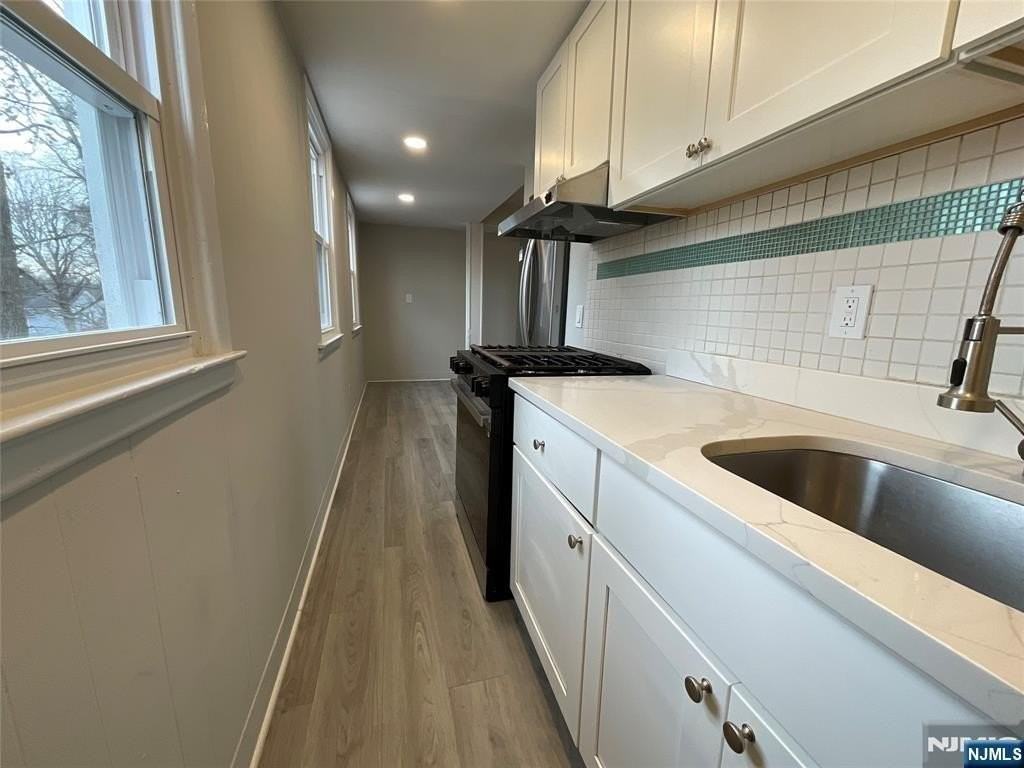 111 Reade St - Photo 3 of 5