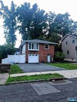 featured image of 71 Cresskill Ave