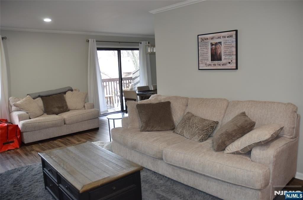 246 Mountain View Dr - Photo 4 of 32