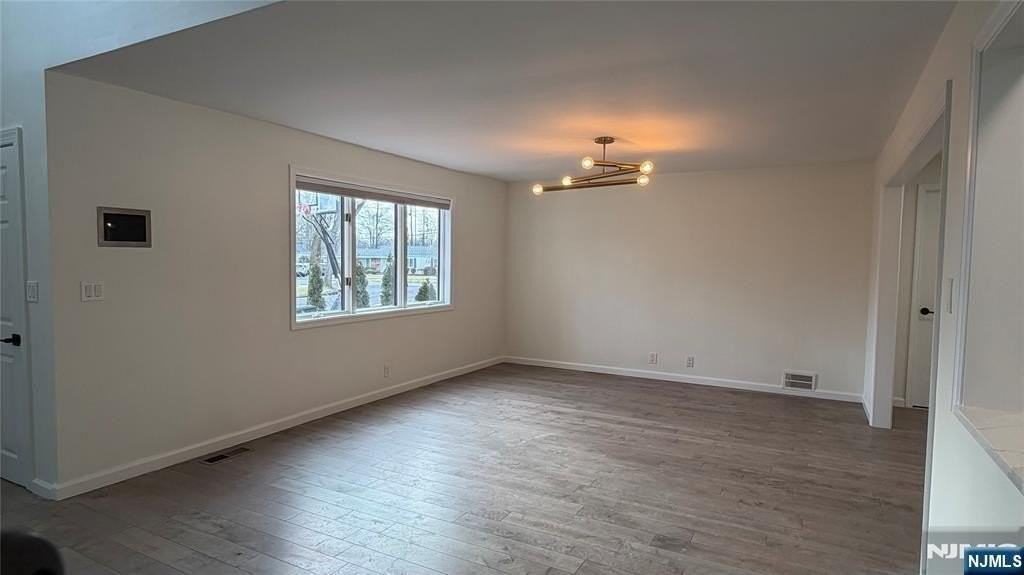 212 Lozier Ter - Photo 4 of 19