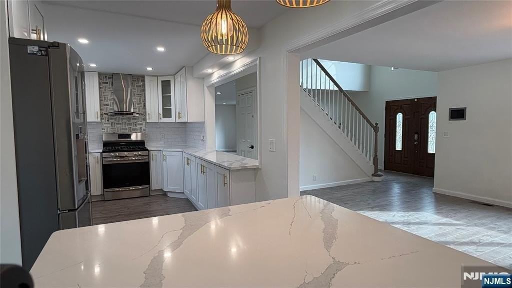 212 Lozier Ter - Photo 7 of 19