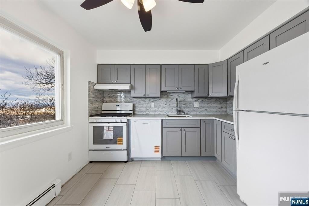 1474 68th St - Photo 6 of 13