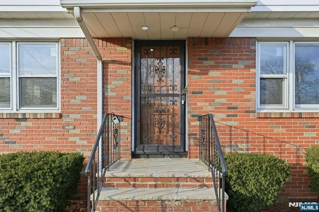 5 Josh Ct - Photo 4 of 20