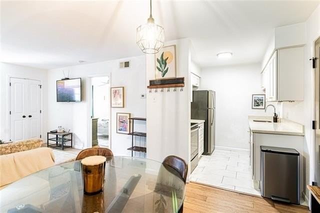 1532 Saint Andrew St #203 - Photo 6 of 19