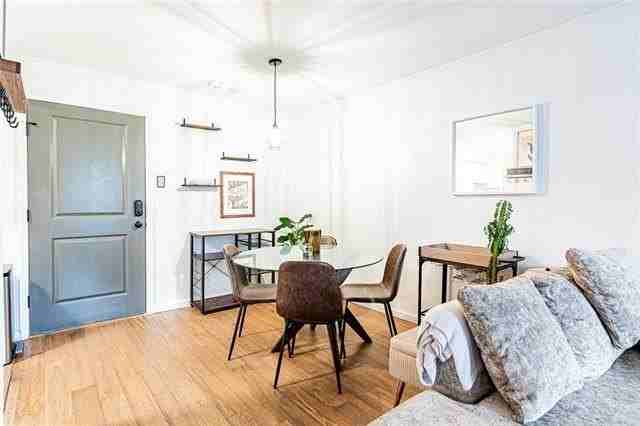 1532 Saint Andrew St #203 - Photo 7 of 19