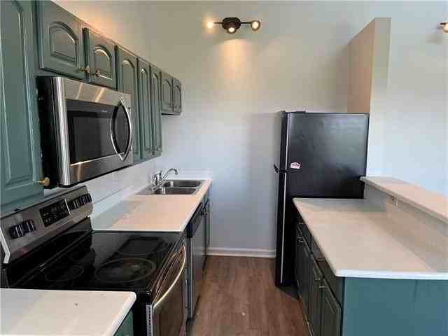 1540 Chickasaw Ave #301 - Photo 2 of 15