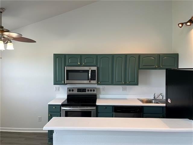 1540 Chickasaw Ave #301 - Photo 3 of 15