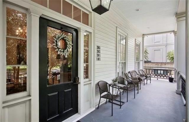 1446 Camp St #203 - Photo 2 of 17