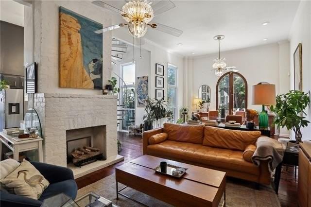 4437 Carondelet St #4 - Photo 5 of 21