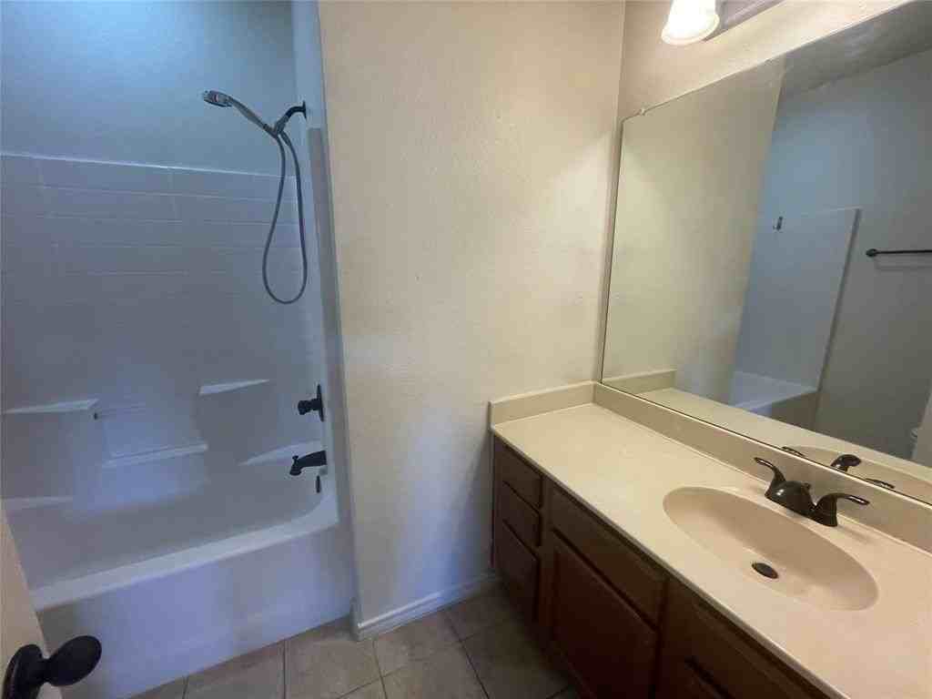 1338 Piedmont Dr - Photo 6 of 10