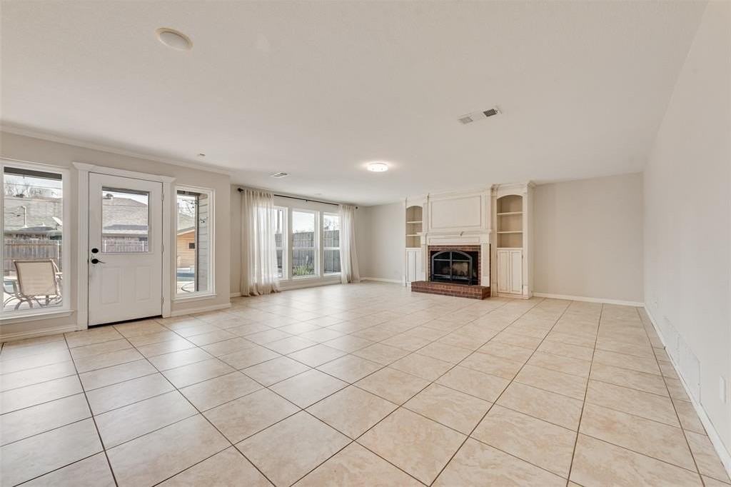 6902 Kara Pl - Photo 6 of 25