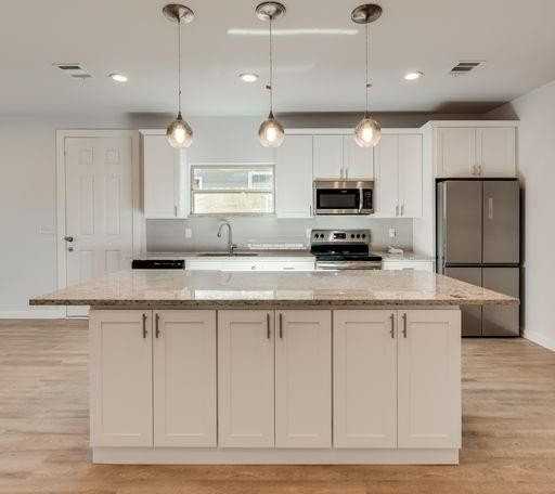 4337 Canal St - Photo 5 of 24