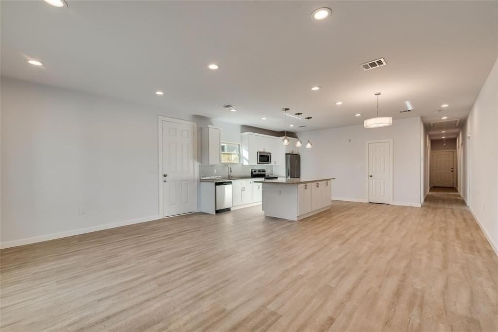 4337 Canal St - Photo 7 of 24