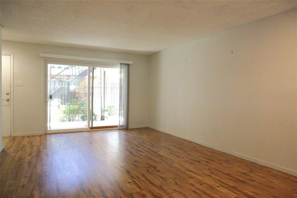 5323 Fleetwood Oaks Ave #156 - Photo 4 of 9