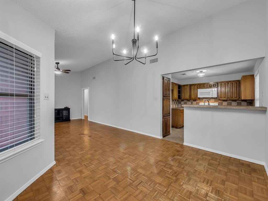 2806 Harvest Lake Dr - Photo 7 of 26