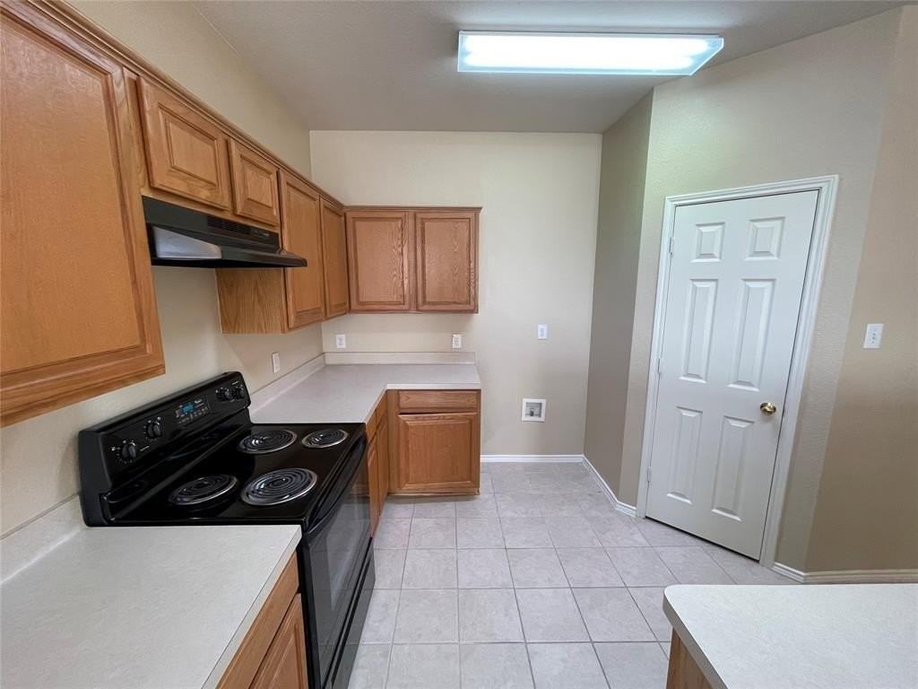 724 Courson Dr - Photo 7 of 18