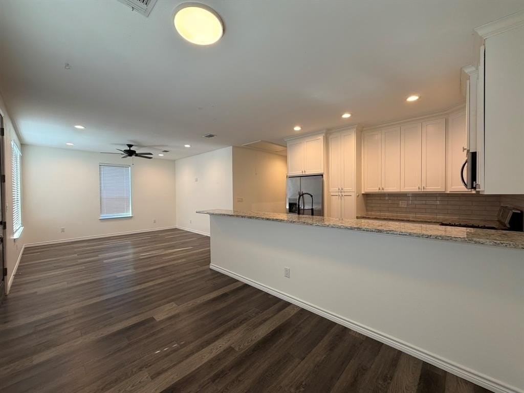 613 W Parnell St - Photo 6 of 14