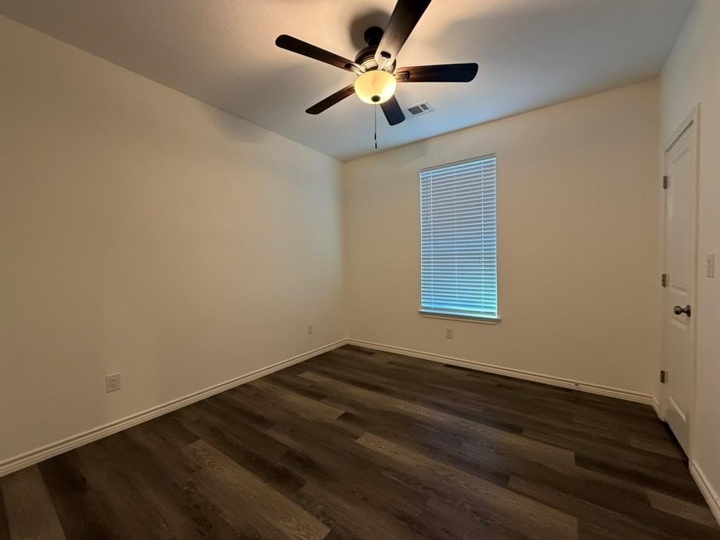 613 W Parnell St - Photo 7 of 14