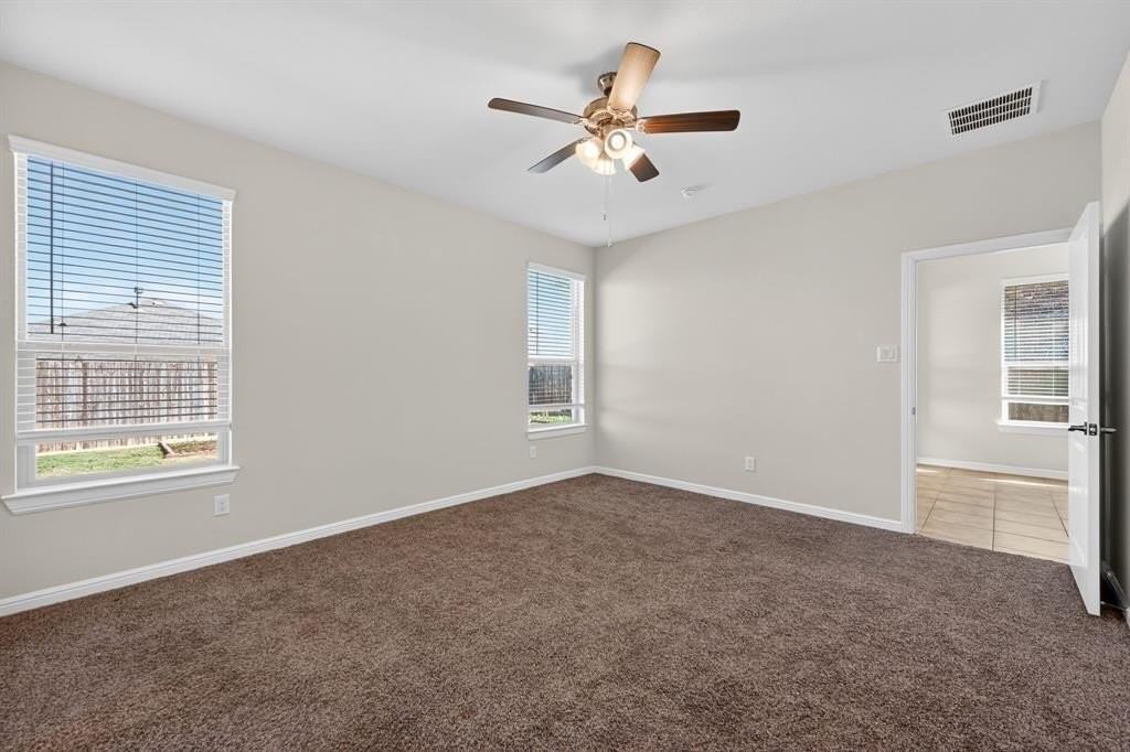 520 Pendennis Dr - Photo 7 of 30