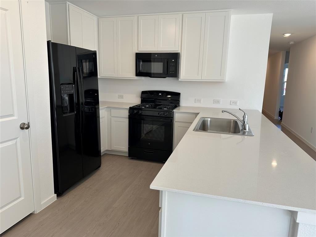 744 Dressage Ln - Photo 4 of 23