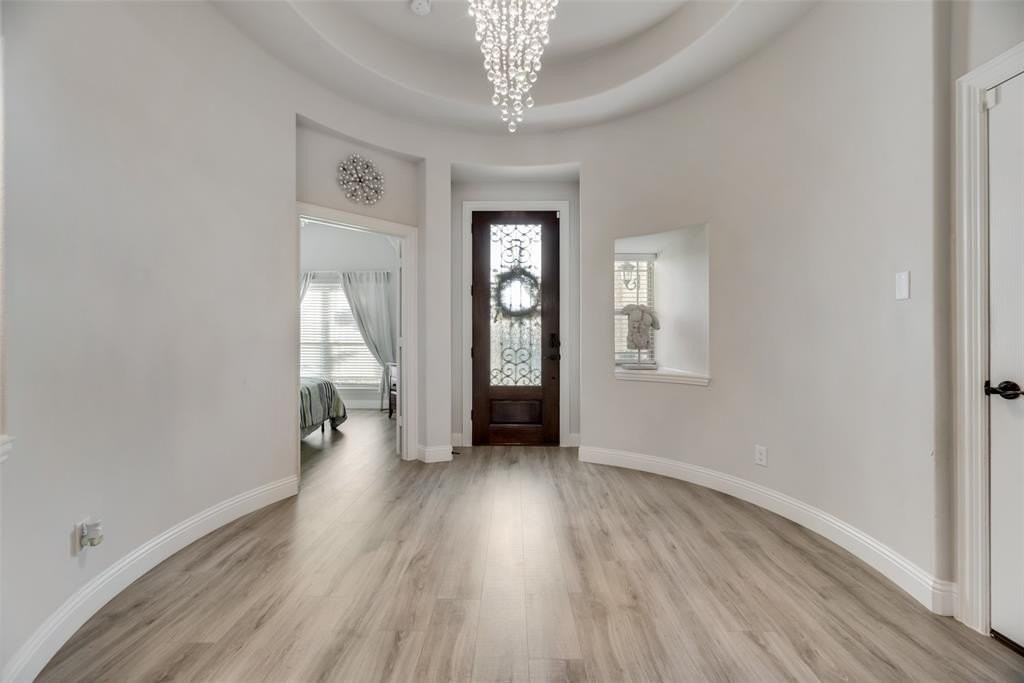 2606 Gavin Dr - Photo 3 of 36