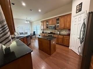 1131 Patch Grove Dr - Photo 4 of 36