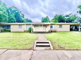 109 Vandenburg Dr #A - Photo 1 of 1