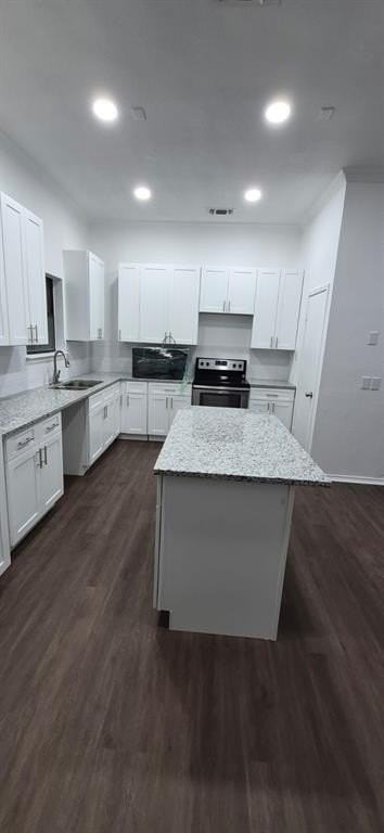 7000 Bentley Ave - Photo 5 of 28