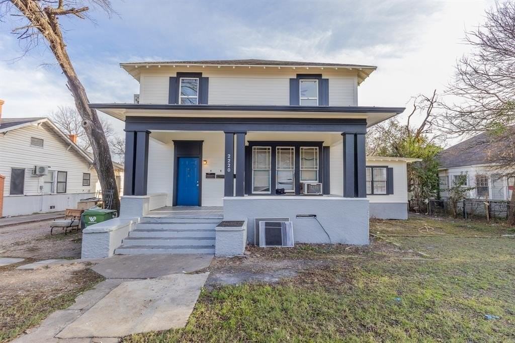 2220 Bosque Blvd - Photo 2 of 14